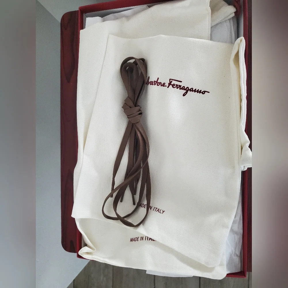 Salvatore Ferragamo Shoes - Picture 7 of 16